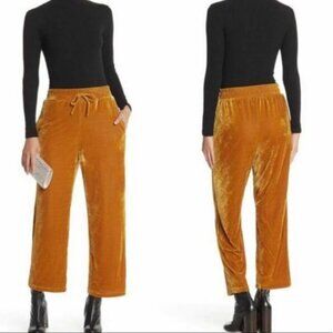 Elodie Mustard Velvet-feel Cropped Pants